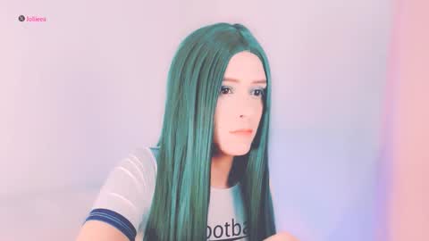 Snapshot of nickieyummy chatting on May 2026 06:18:01 AM LOVE online show from May 2026 06:18:01 AM