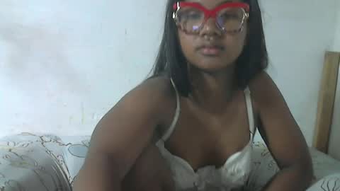 Snapshot of nickiqqyuu chatting on June 2026 12:22:02 AM nickiqqyuu online show from June 2026 12:22:02 AM