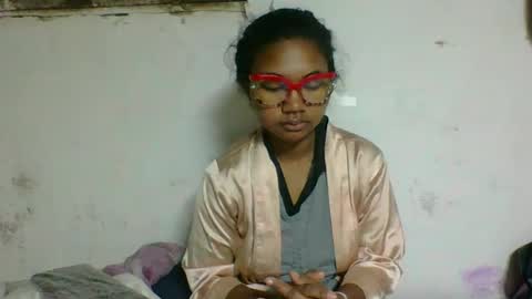 Snapshot of nickiqqyuu chatting on July 2026 12:27:01 AM nickiqqyuu online show from July 2026 12:27:01 AM