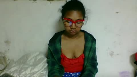 Snapshot of nickiqqyuu chatting on July 2026 12:08:02 AM nickiqqyuu online show from July 2026 12:08:02 AM
