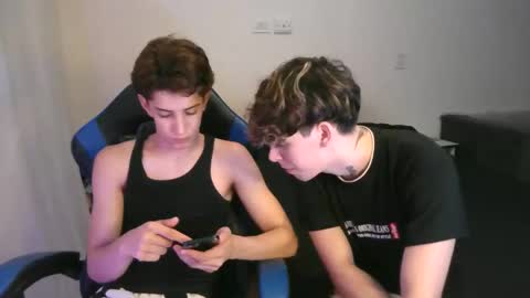 Snapshot of nickvox_ chatting on March 2026 11:27:02 PM nickvox_ online show from March 2026 11:27:02 PM