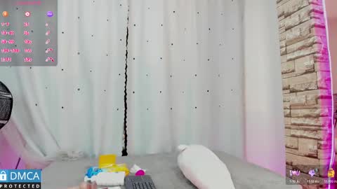 Snapshot of nicky_1824 chatting on March 2025 01:01:01 AM NICKY online show from March 2025 01:01:01 AM