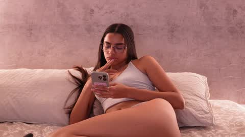 nicky and blake online show from April 2026 06:34:01 PM