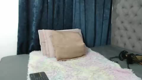 Nicky Brown online show from December 2024 06:32:02 PM