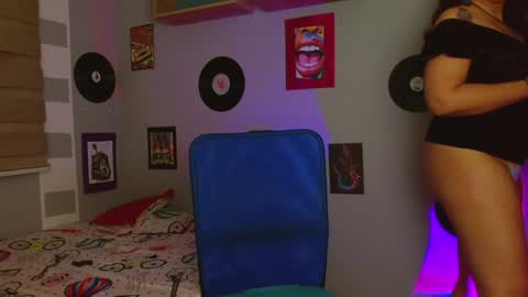 lucy online show from December 2024 05:55:02 AM