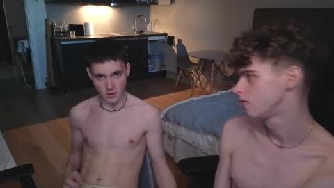 Nicki  Danny online show from September 2025 01:38:02 PM