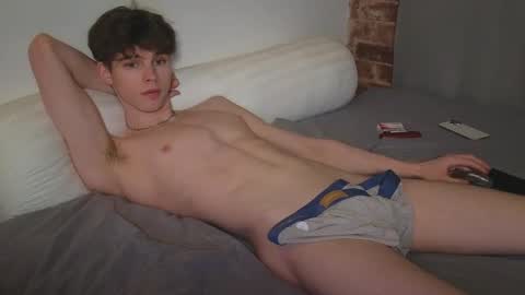 Nicki  Danny online show from April 2026 07:07:02 PM