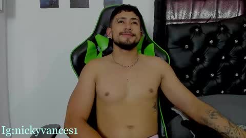 nicky online show from March 2026 07:29:01 PM