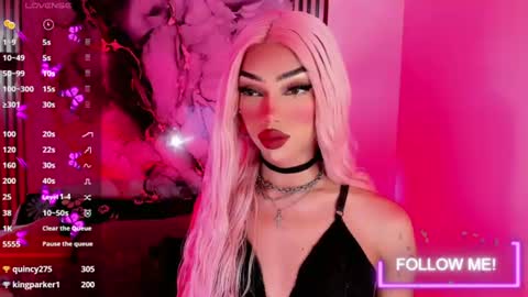 Snapshot of nickynoa chatting on June 2026 09:02:01 PM Nicky online show from June 2026 09:02:01 PM