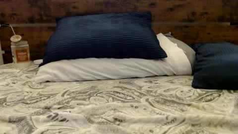 Nicky online show from December 2024 08:55:02 AM