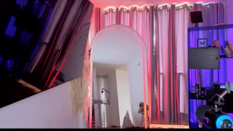 Nicky online show from March 2026 04:56:01 PM