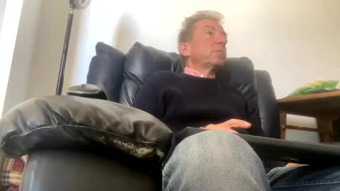 Nico online show from February 2025 10:04:01 AM