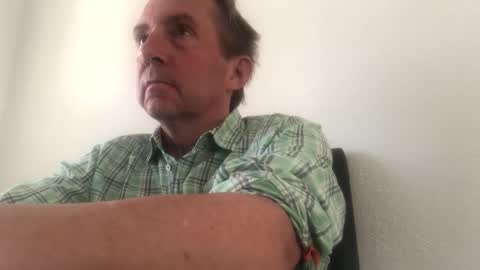 Nico online show from April 2026 06:39:01 PM