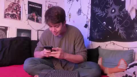 Nicols online show from November 2025 02:23:01 AM