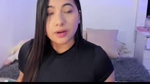 nicol online show from February 2026 06:26:01 PM