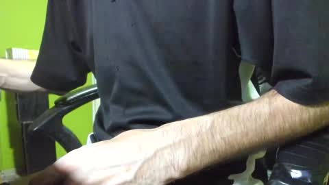 L. Nicolas online show from February 2026 08:18:02 AM