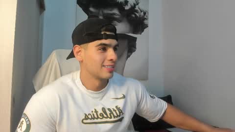 Andres online show from March 2025 11:47:02 PM