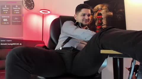 Nicolas Fellener online show from March 2026 05:08:02 AM