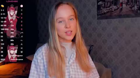 Nicoletta online show from October 2025 05:42:01 PM