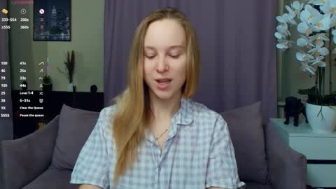 Nicoletta online show from February 2026 06:53:02 PM