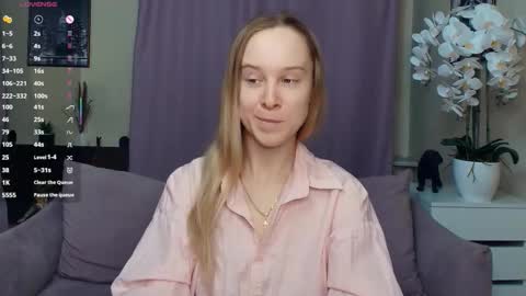 Nicoletta online show from March 2026 07:53:01 PM