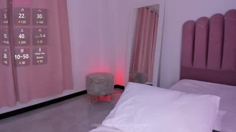 Snapshot of nicole_baker69 chatting on February 2025 11:09:02 PM Hi Im Ana FOLLOW ME ON IG Analee online show from February 2025 11:09:02 PM