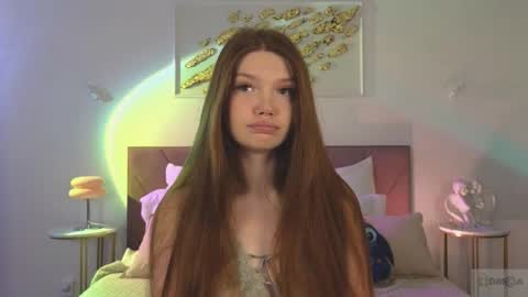 Nicole online show from November 2025 09:24:02 PM