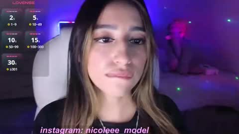 Nicole online show from September 2025 12:45:02 AM