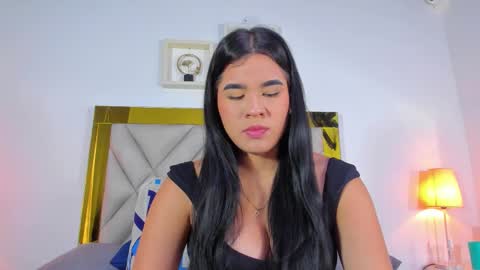 nicole_grace0 online show from September 2025 11:54:01 AM