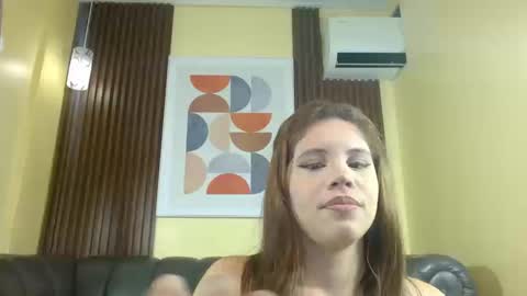 Snapshot of nicole_ramires chatting on September 2025 04:52:01 PM Nicole Ramires online show from September 2025 04:52:01 PM