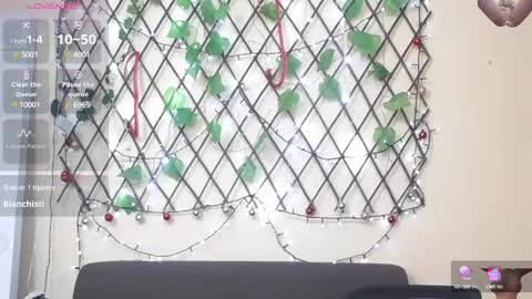 Nicole Santana online show from January 2025 02:19:02 AM