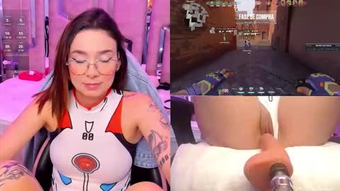 Nicole online show from September 2025 03:35:01 PM