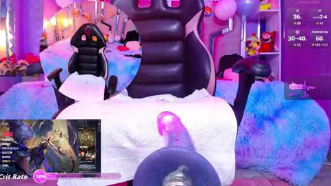 Nicole online show from September 2025 04:01:02 PM