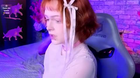 Nicole online show from September 2025 08:45:01 PM