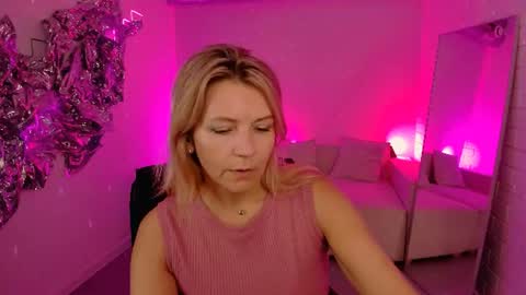 nicolehits online show from June 2026 09:12:02 AM