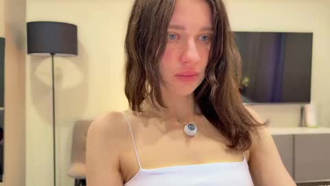 nicolekira online show from April 2026 10:30:02 PM