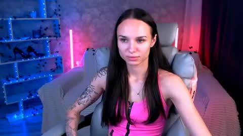Nicole online show from July 2026 05:39:01 PM