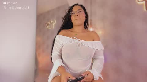 Snapshot of nicolemorelli2 chatting on February 2026 12:05:02 PM Andrea give it a thumbs up please its important online show from February 2026 12:05:02 PM