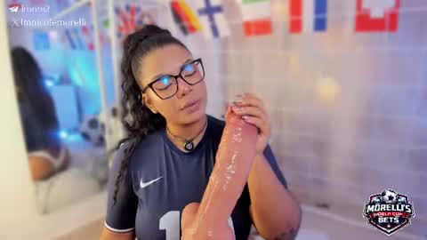 Andrea give it a thumbs up please its important  online show from June 2026 01:45:02 PM