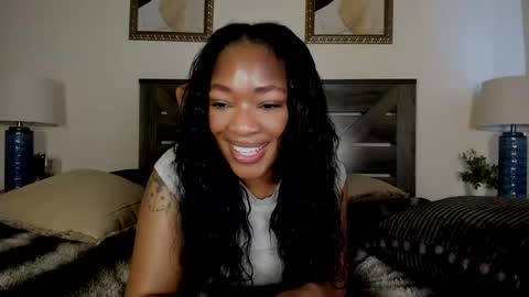 Snapshot of nicolesolace chatting on May 2026 09:24:02 PM Nicole online show from May 2026 09:24:02 PM