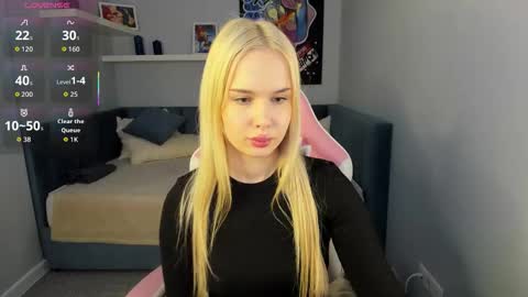 Nicoletta online show from January 2026 12:00:01 PM