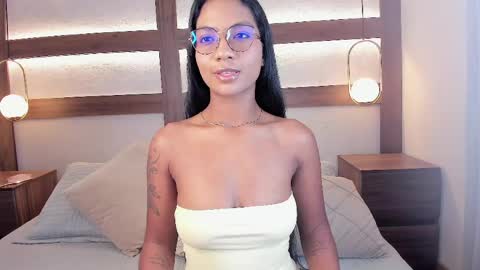 Nicol  online show from April 2026 04:08:02 AM