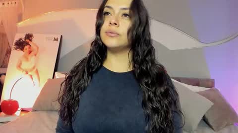 Nicolle online show from March 2026 11:43:02 AM