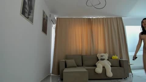 Nicolle online show from May 2026 07:14:02 AM