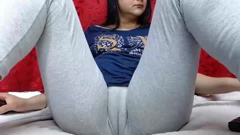 NICOLLE online show from October 2025 10:29:02 PM