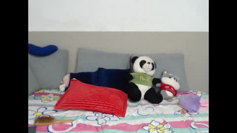 Snapshot of nicollgreen chatting on November 2025 07:04:02 PM NicollGreen online show from November 2025 07:04:02 PM