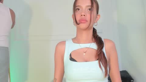 Nicol online show from March 2026 09:54:01 PM