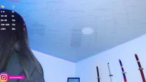 Lizzie online show from December 2024 10:13:01 PM