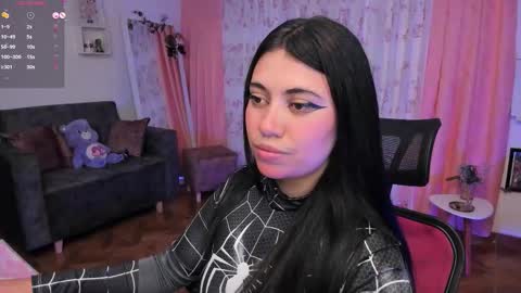      900   300   online show from December 2025 03:45:02 AM