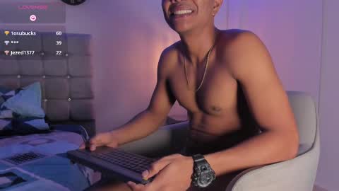 hotfox00 online show from September 2025 06:01:02 AM